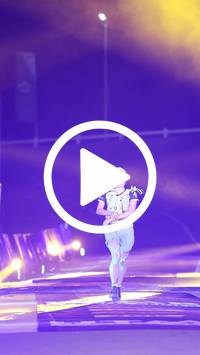 BIB:  <button type="button" onclick="openModal(27083127)" class="btn btn-primary btn-sm float-right" data-toggle="modal" data-target=".modal-high-quality">
                <i class="fa fa-download"></i> Download
                </button>